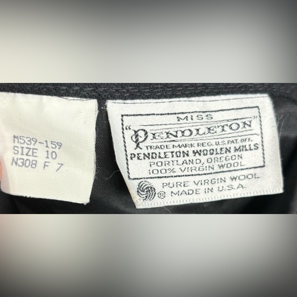 Vintage Miss Pendleton 10 Black Wool Pleated Hem Skirt - Picture 5 of 5